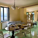 Holiday home Smeraldo